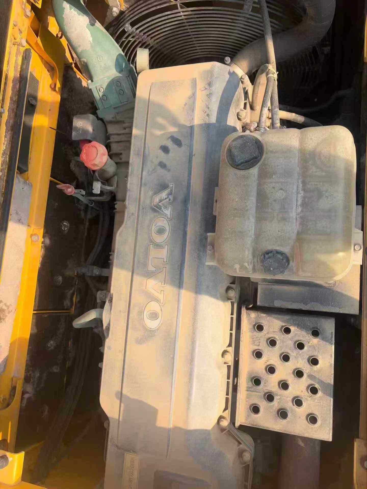 Buy Volvo EC480D Used Excavator / 8 Buy Volvo EC480D Used Excavator / 8