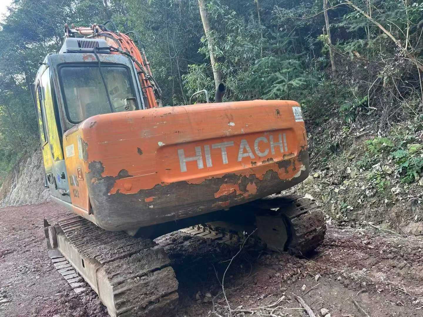 Buy Hitachi EX120-5 Used Excavator / 2 Buy Hitachi EX120-5 Used Excavator / 2
