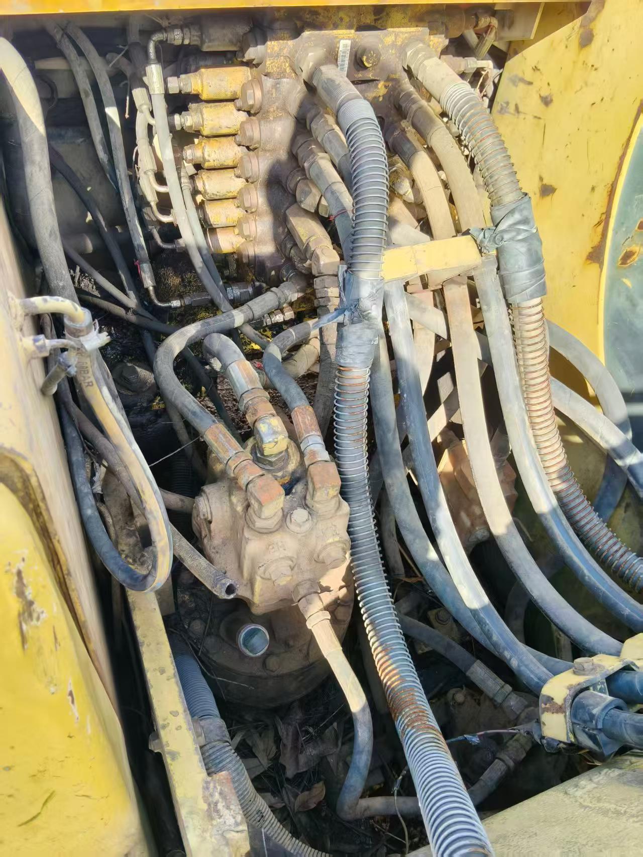 Buy Komatsu PC120-6 Used Excavator / 5