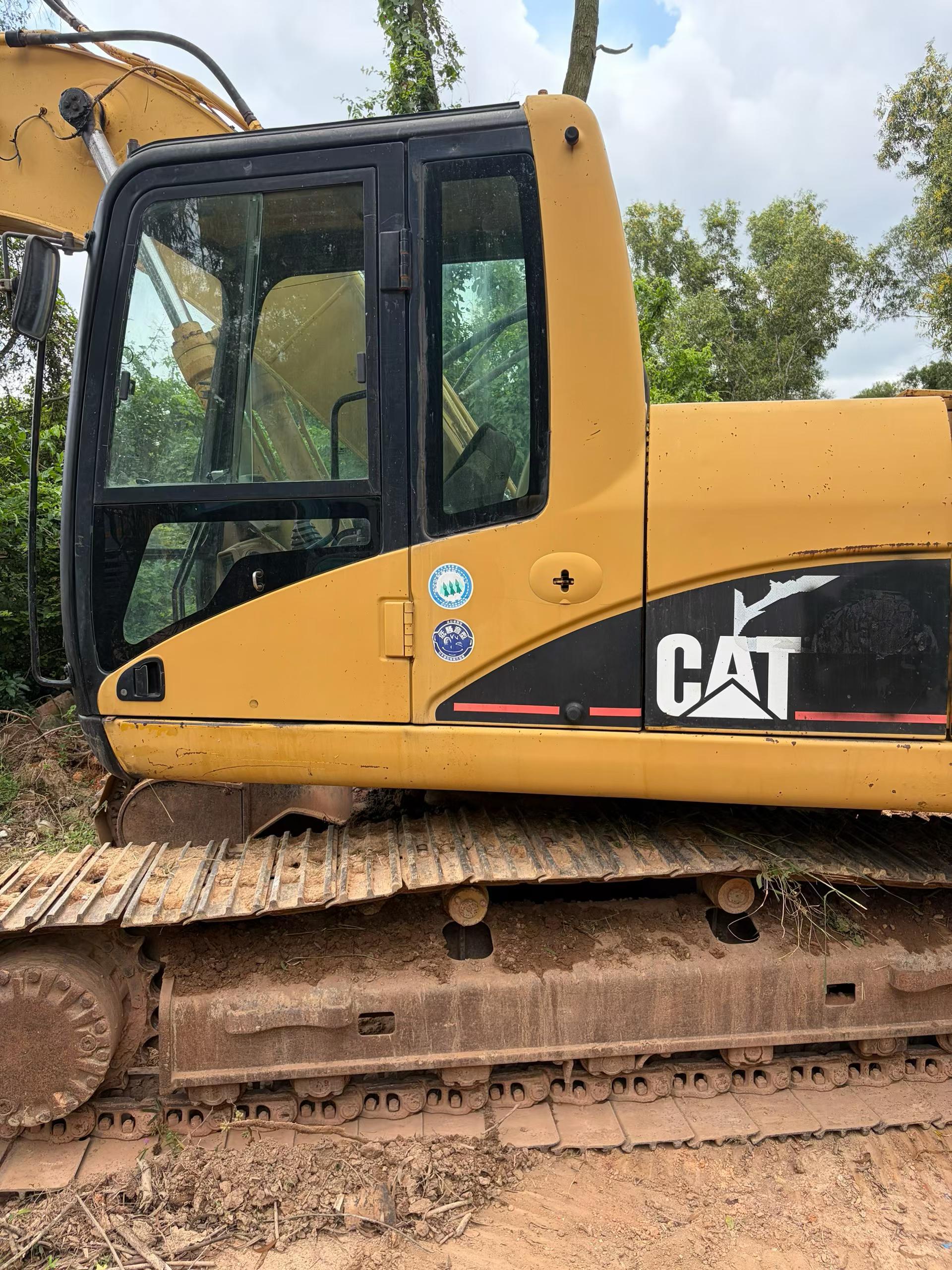 Buy Caterpillar 320C Used Excavator / 8 Buy Caterpillar 320C Used Excavator / 8