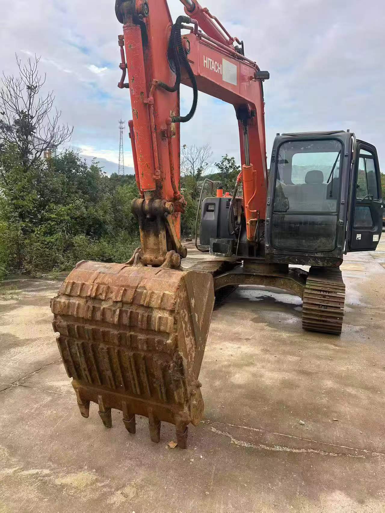 Buy Hitachi EX70 Used Excavator / 3