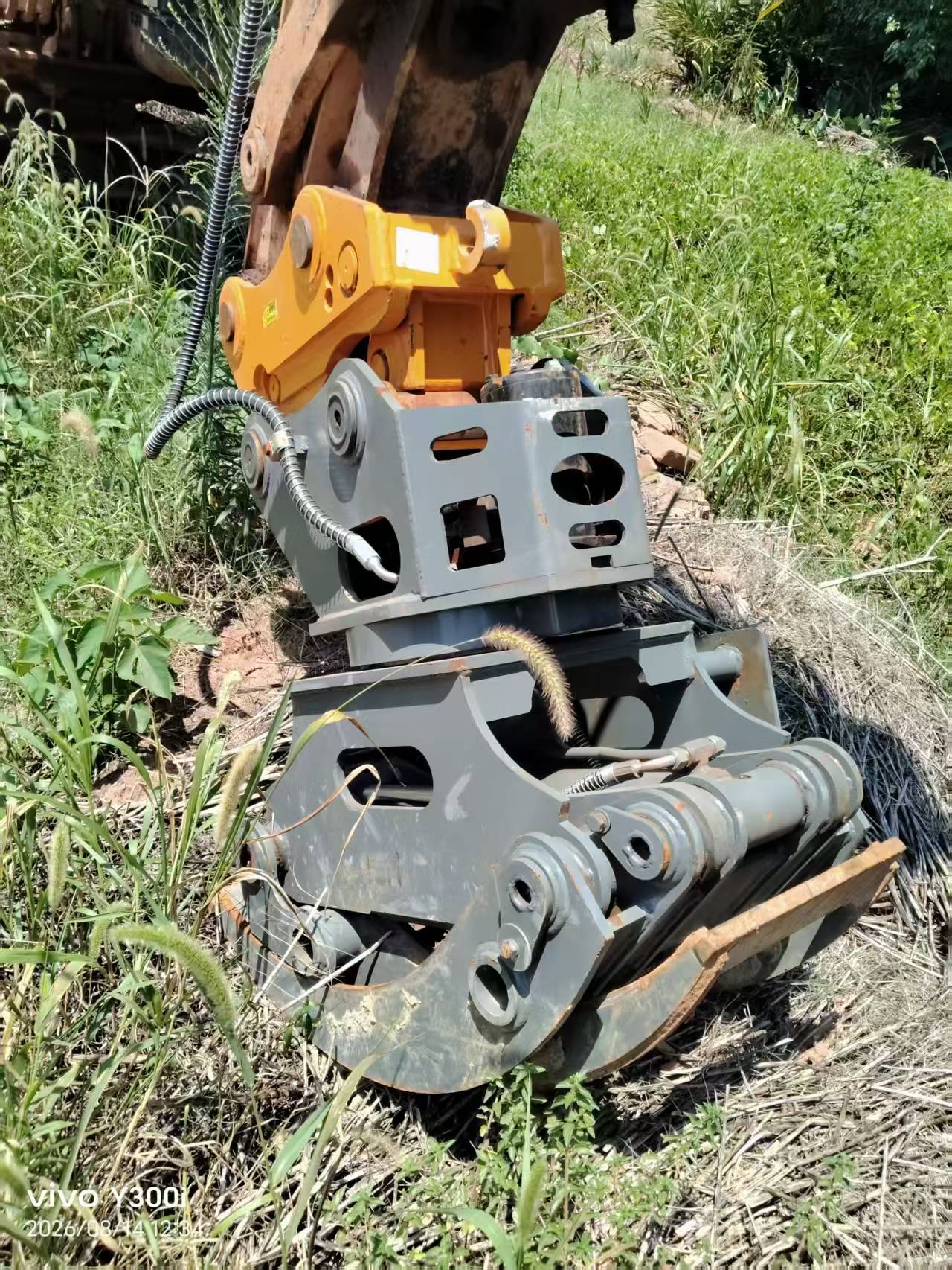 Buy Sany SY135 Used Excavator / 2