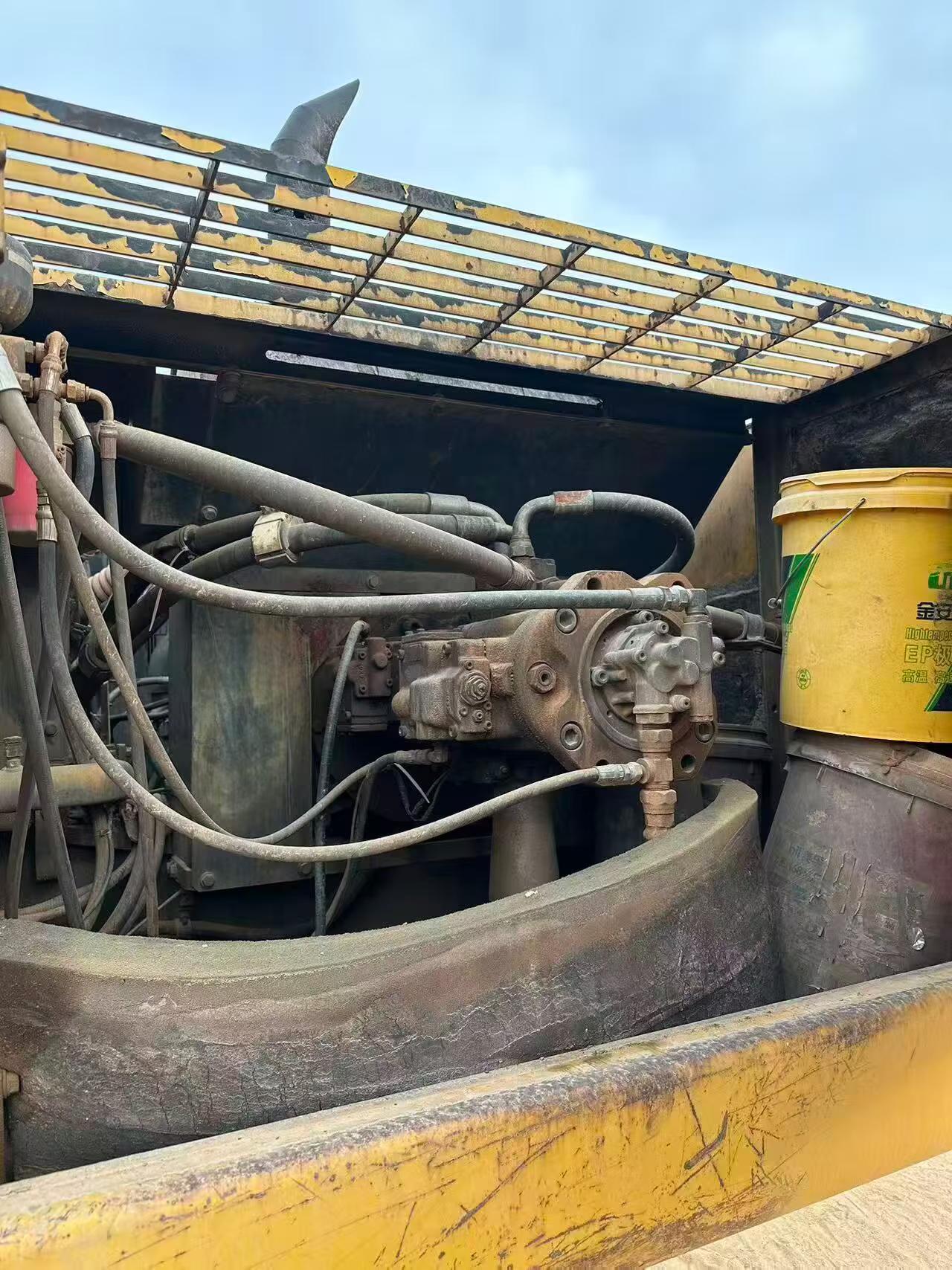Buy Kato HD1430-7 Used Excavator / 9