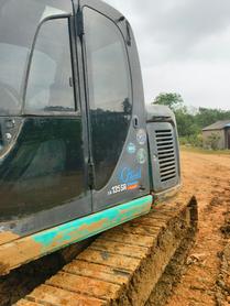 Buy Kobelco SK135 Used Excavator / 2 Buy Kobelco SK135 Used Excavator / 2