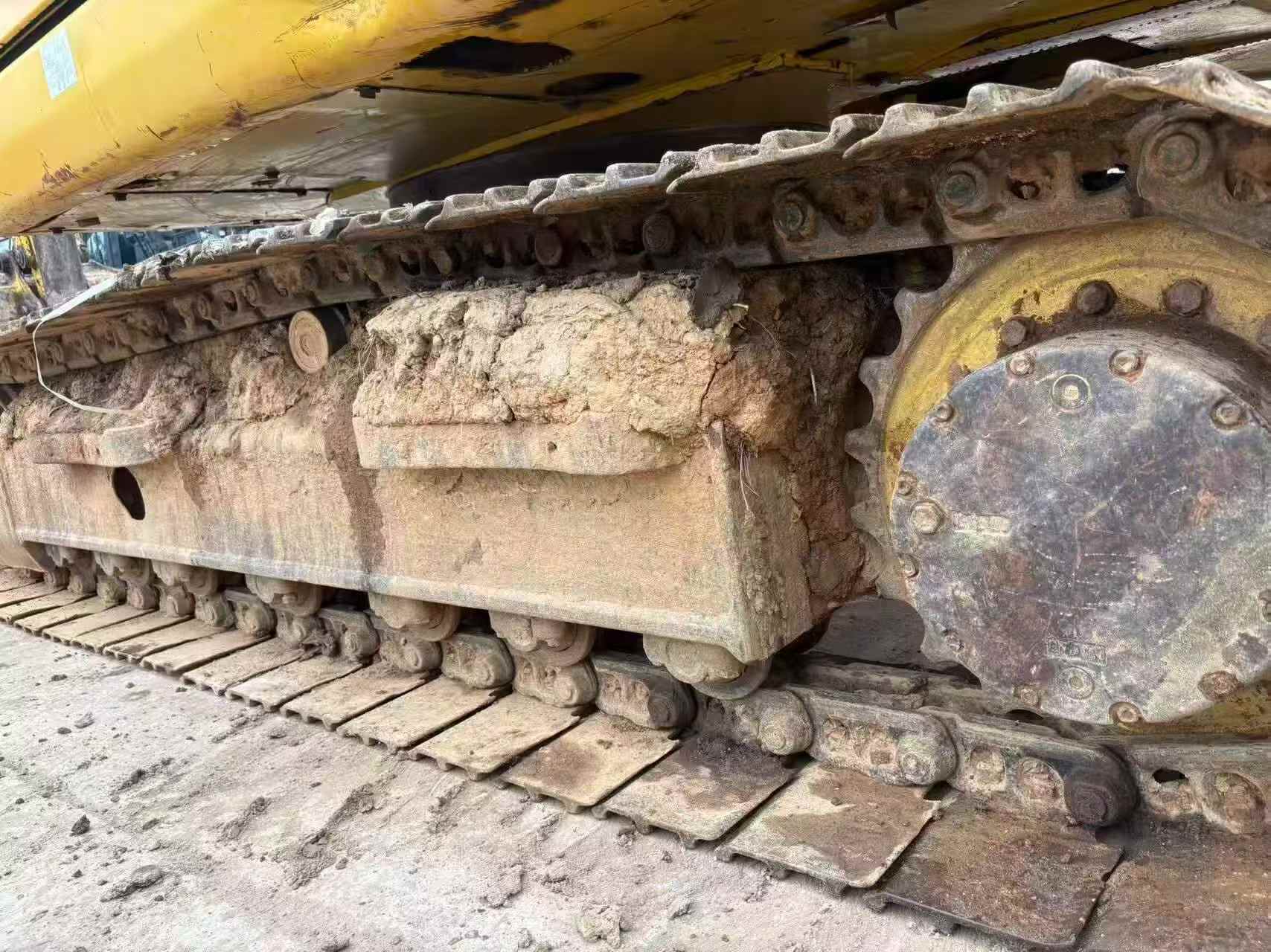 Buy Komatsu PC130-8 Used Excavator / 7 Buy Komatsu PC130-8 Used Excavator / 7