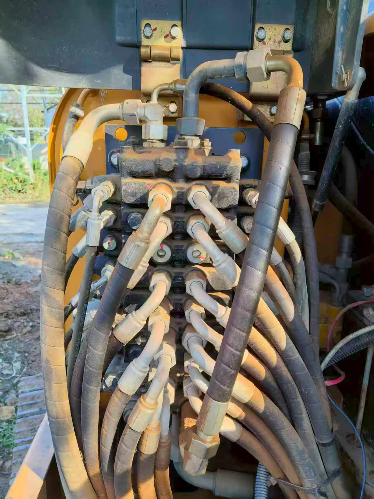 Buy XCMG XE60 Used Excavator / 5 Buy XCMG XE60 Used Excavator / 5