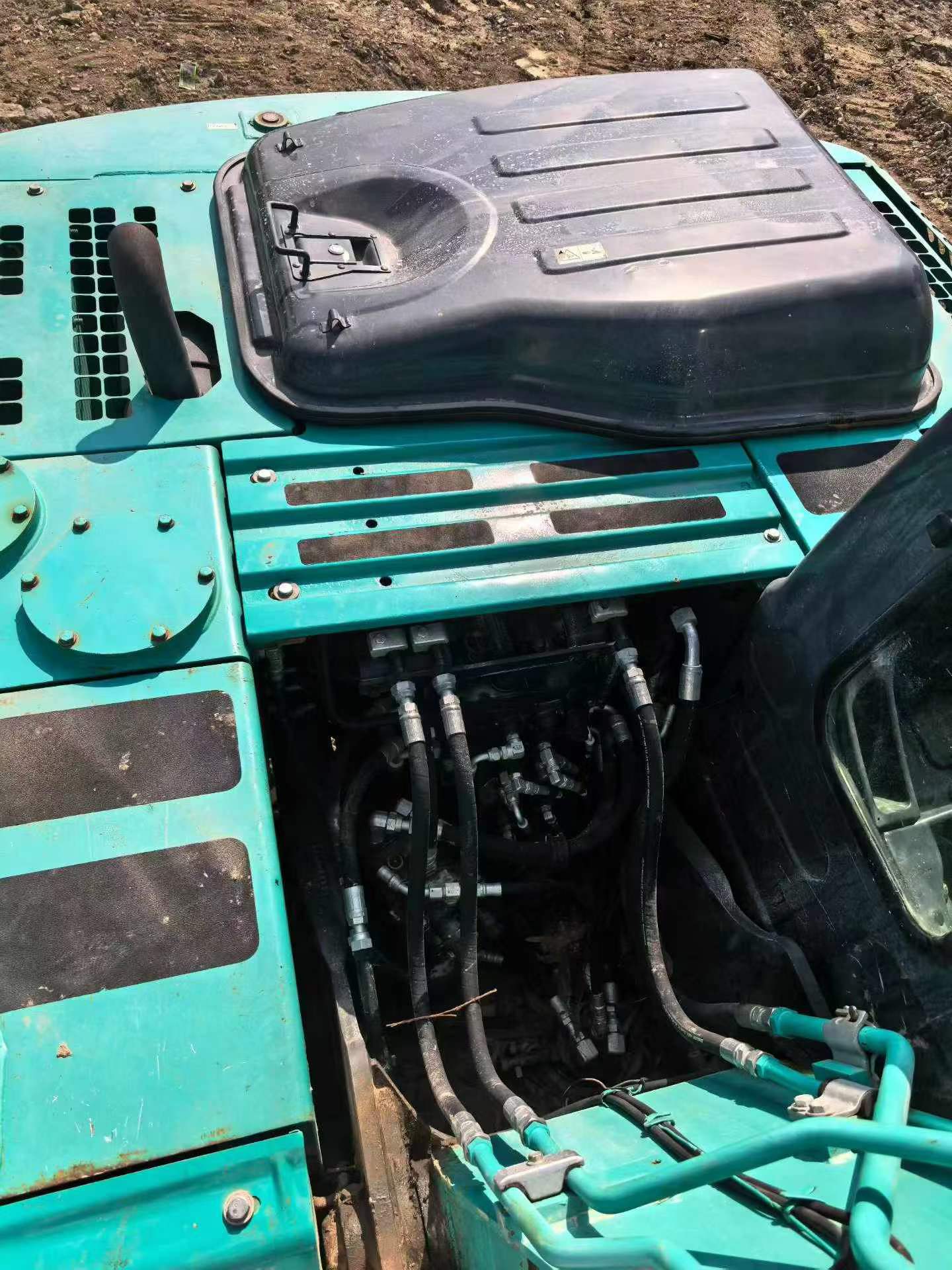Buy Kobelco SK130 Used Excavator / 5 Buy Kobelco SK130 Used Excavator / 5