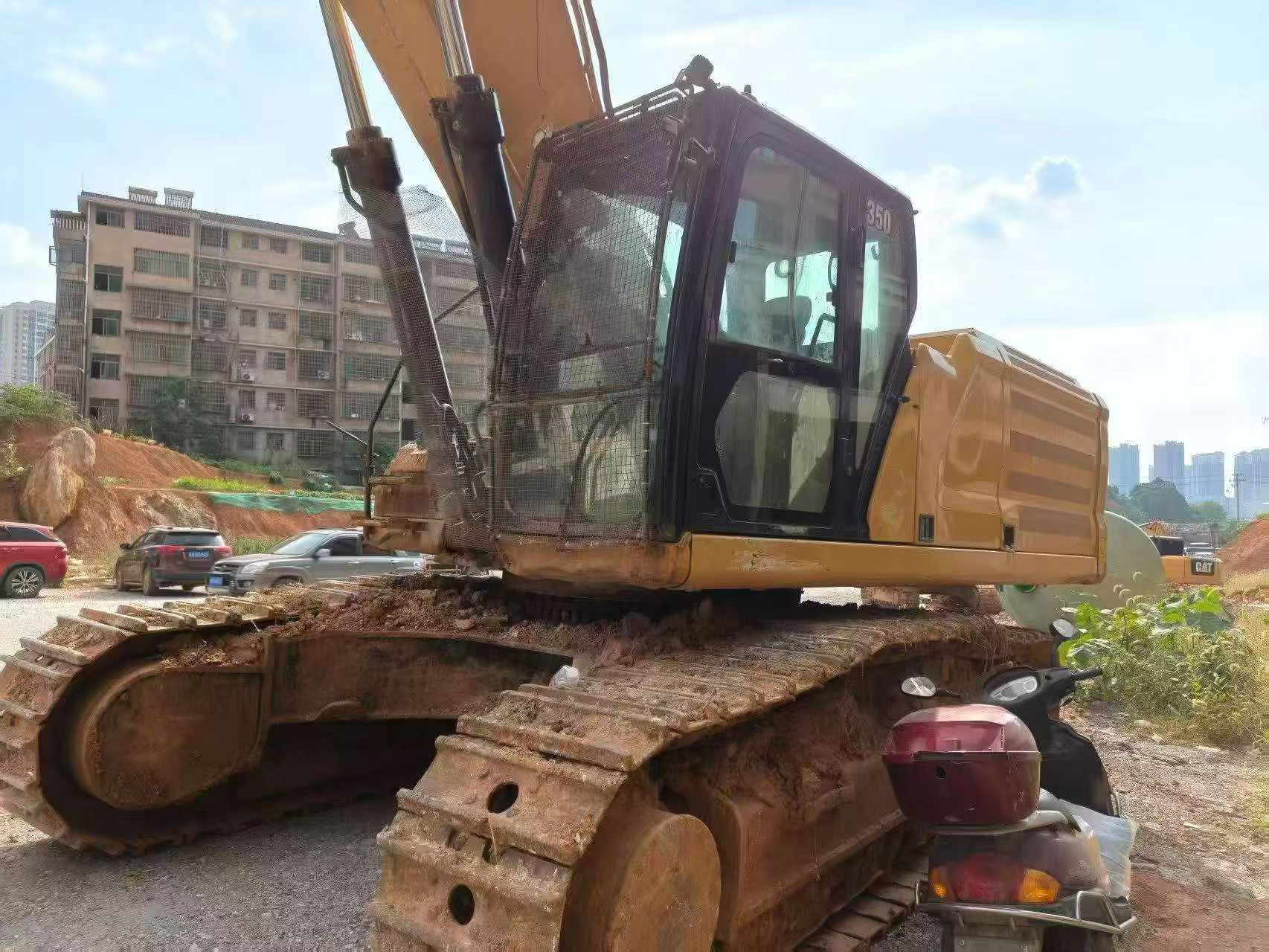 Buy Caterpillar 350L Used Excavator / 1