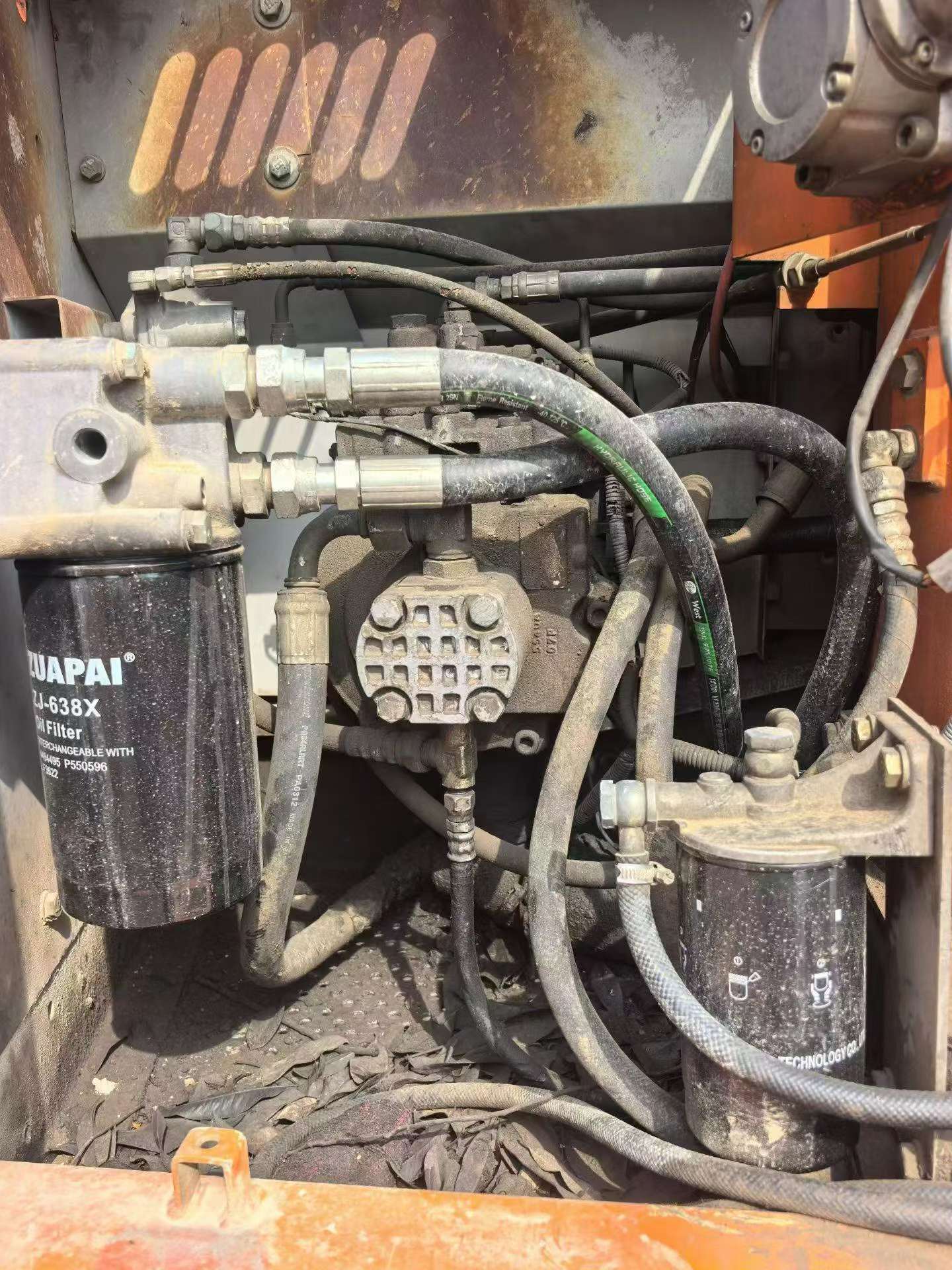 Buy Hitachi EX120-6 Used Excavator / 4 Buy Hitachi EX120-6 Used Excavator / 4
