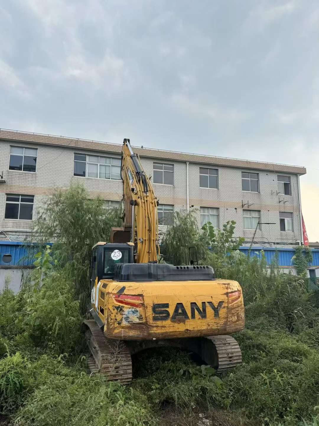 Buy Sany SY245H Used Excavator / 2 Buy Sany SY245H Used Excavator / 2