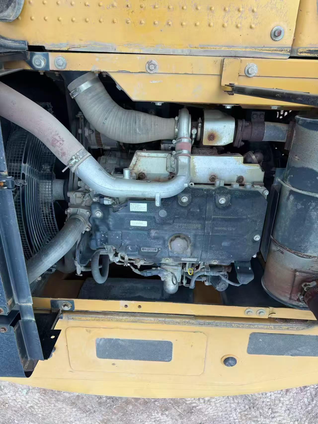Buy Sany SY205C Used Excavator / 5 Buy Sany SY205C Used Excavator / 5
