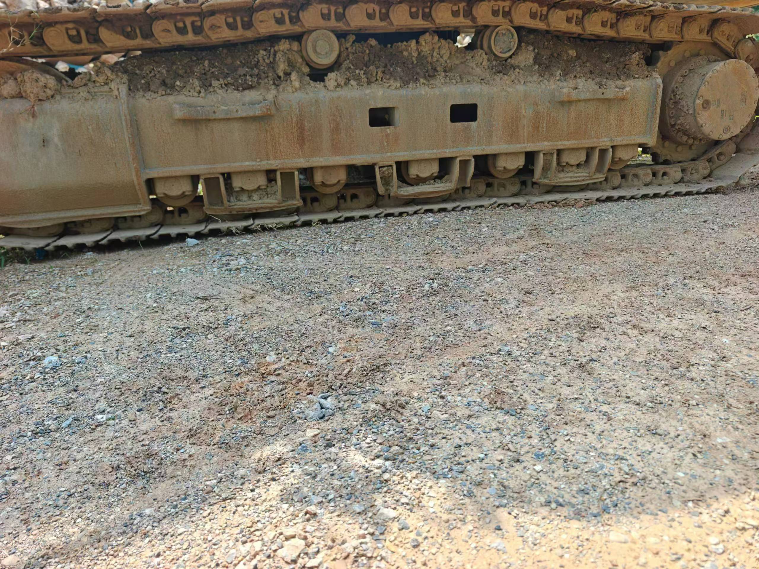Buy Caterpillar CT20 Used Excavator / 9 Buy Caterpillar CT20 Used Excavator / 9