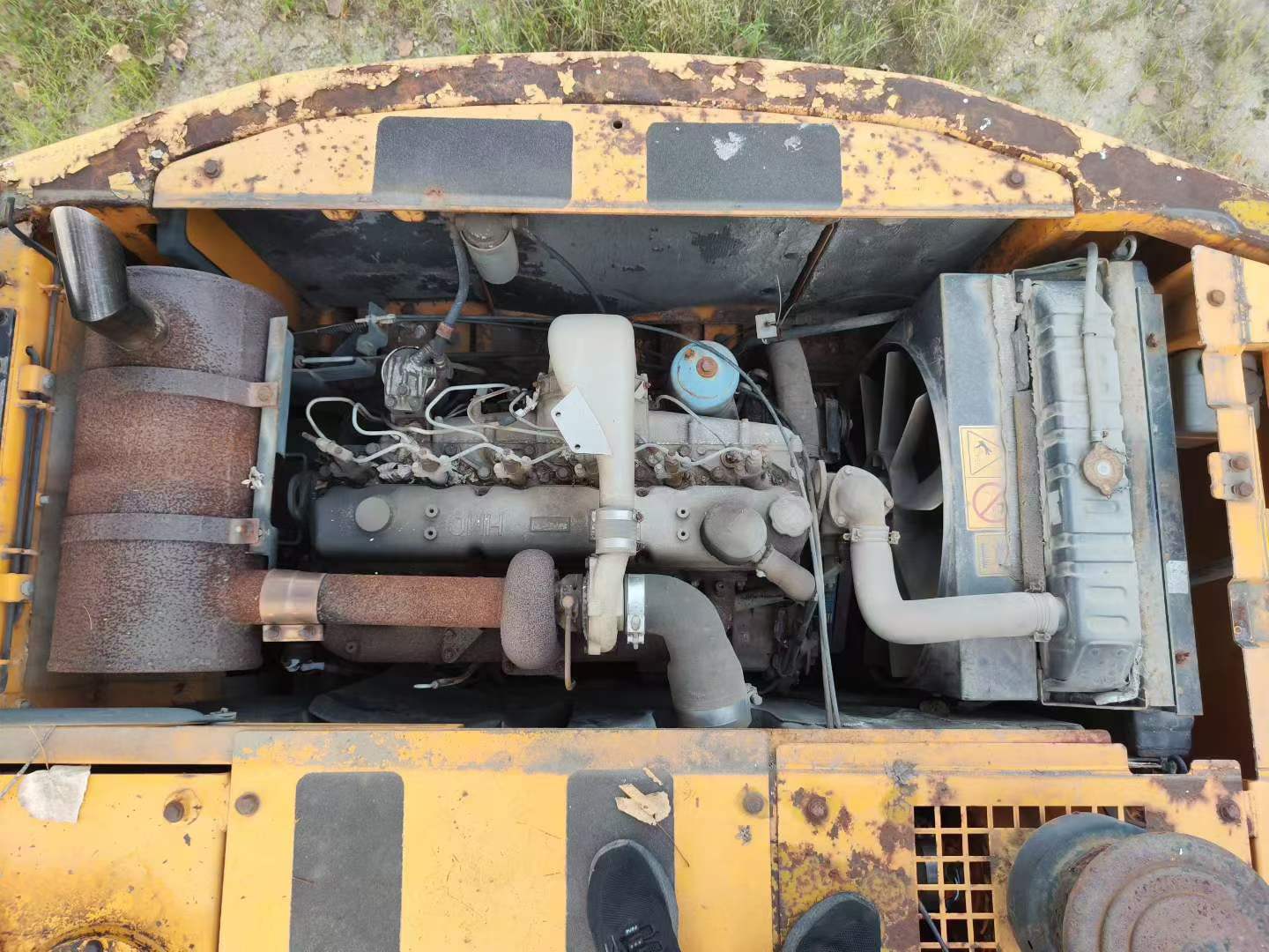 Buy Hyundai R140W-7 Used Excavator / 2 Buy Hyundai R140W-7 Used Excavator / 2