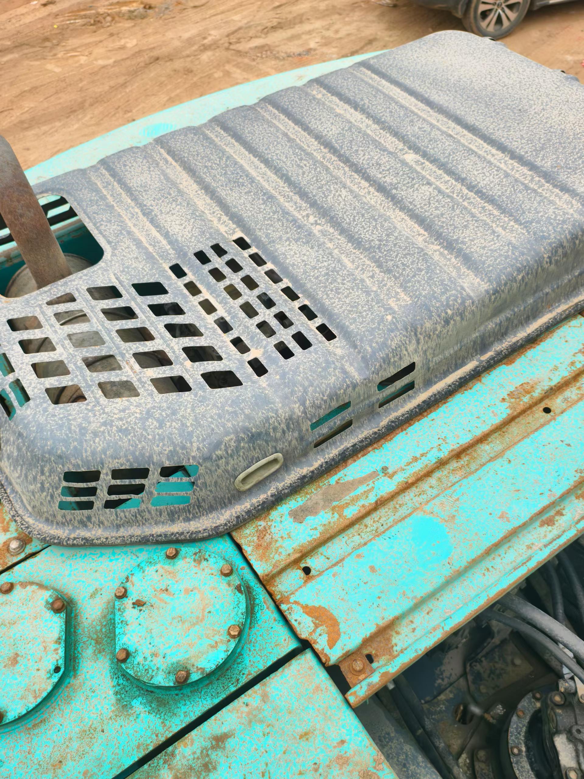 Buy Kobelco SK210 Used Excavator / 9 Buy Kobelco SK210 Used Excavator / 9