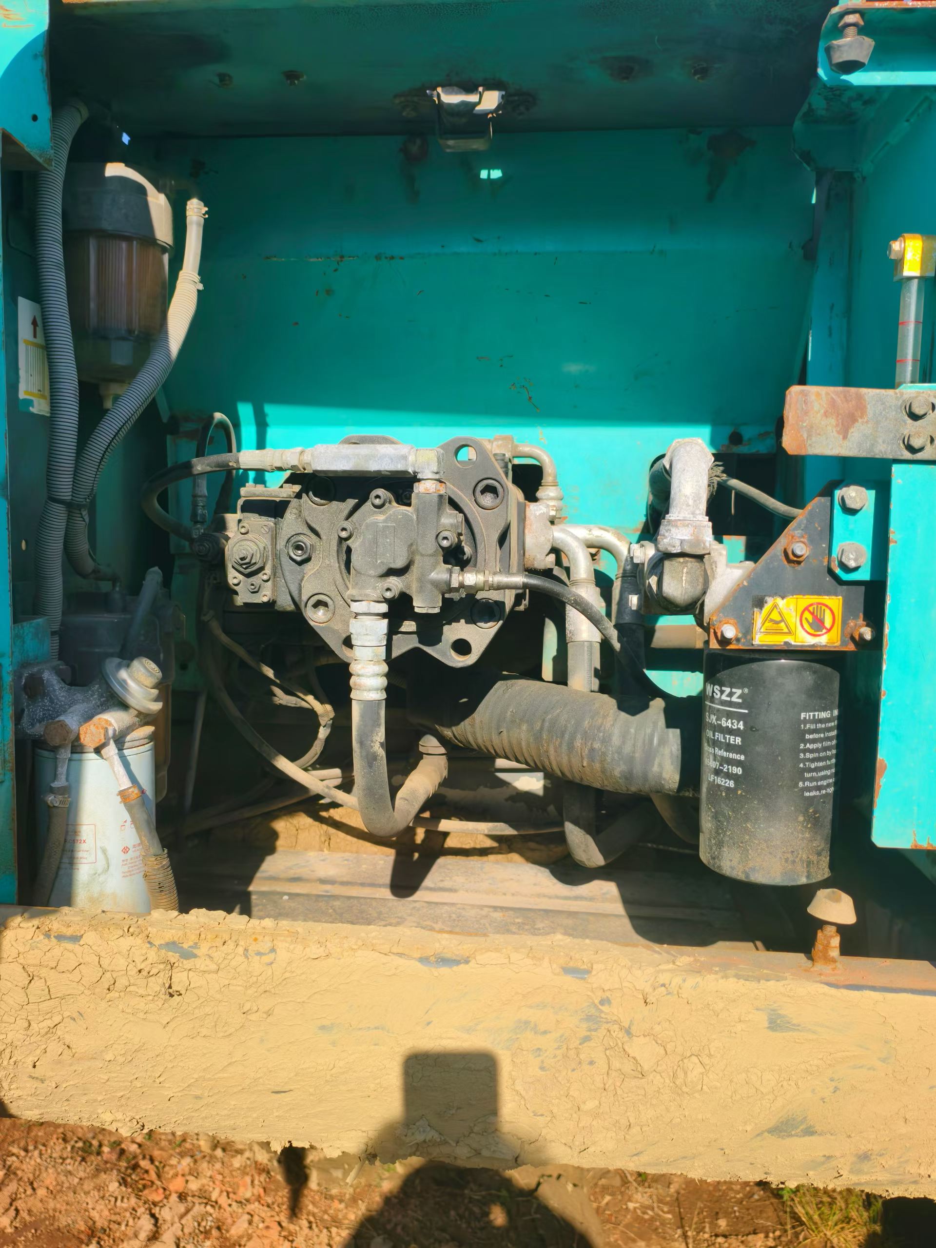Buy Kobelco SK210 Used Excavator / 6 Buy Kobelco SK210 Used Excavator / 6