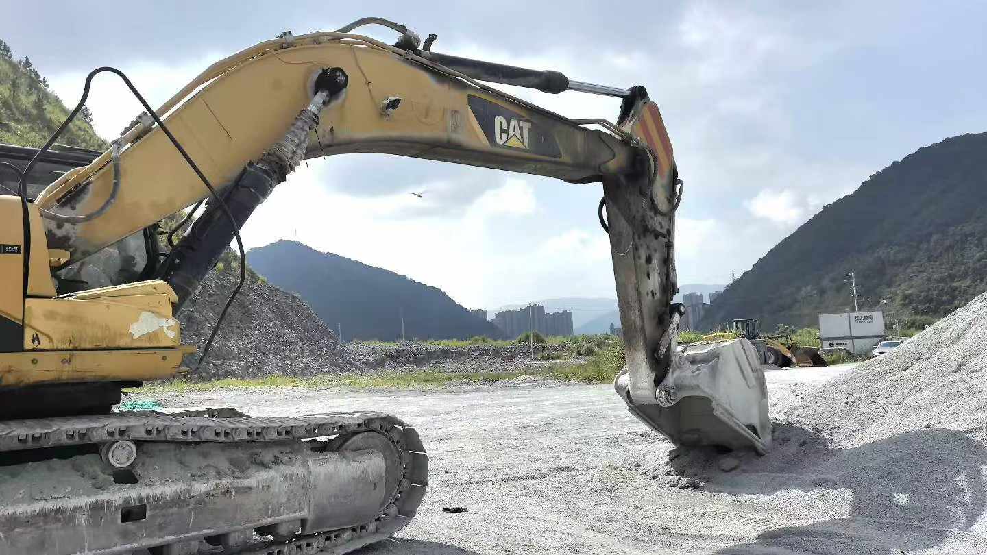 Buy Caterpillar 336E Used Excavator / 7 Buy Caterpillar 336E Used Excavator / 7