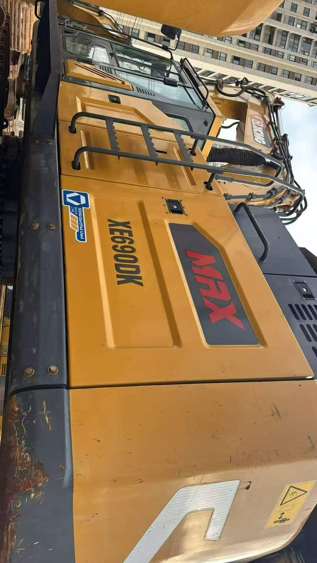 Buy XCMG XE690DK Used Excavator / 8 Buy XCMG XE690DK Used Excavator / 8
