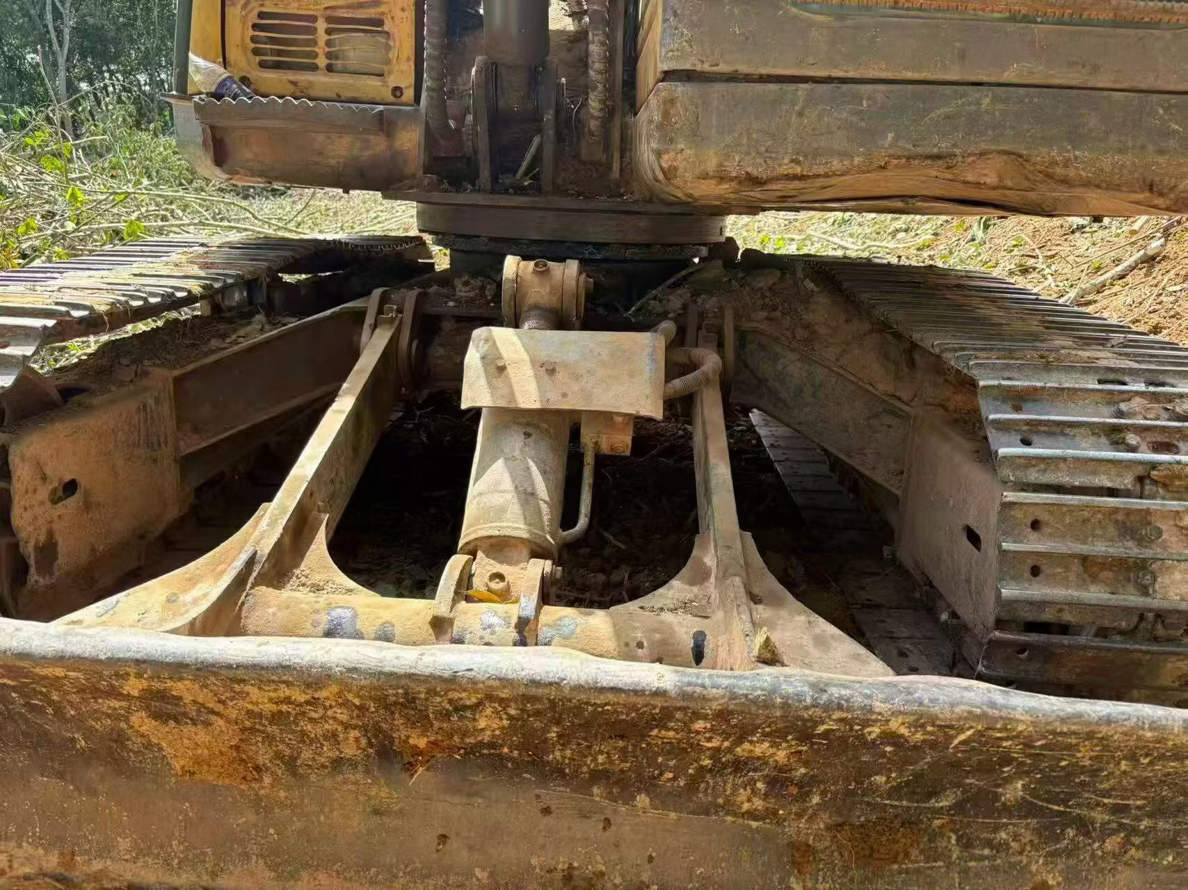 Buy XCMG XE75C Used Excavator / 5