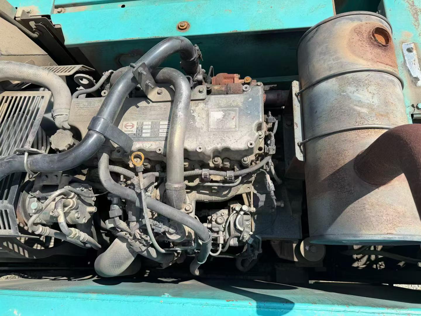 Buy Kobelco SK250 Used Excavator / 3 Buy Kobelco SK250 Used Excavator / 3
