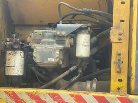 Buy Komatsu PC220-8 Used Excavator / 9 Buy Komatsu PC220-8 Used Excavator / 9