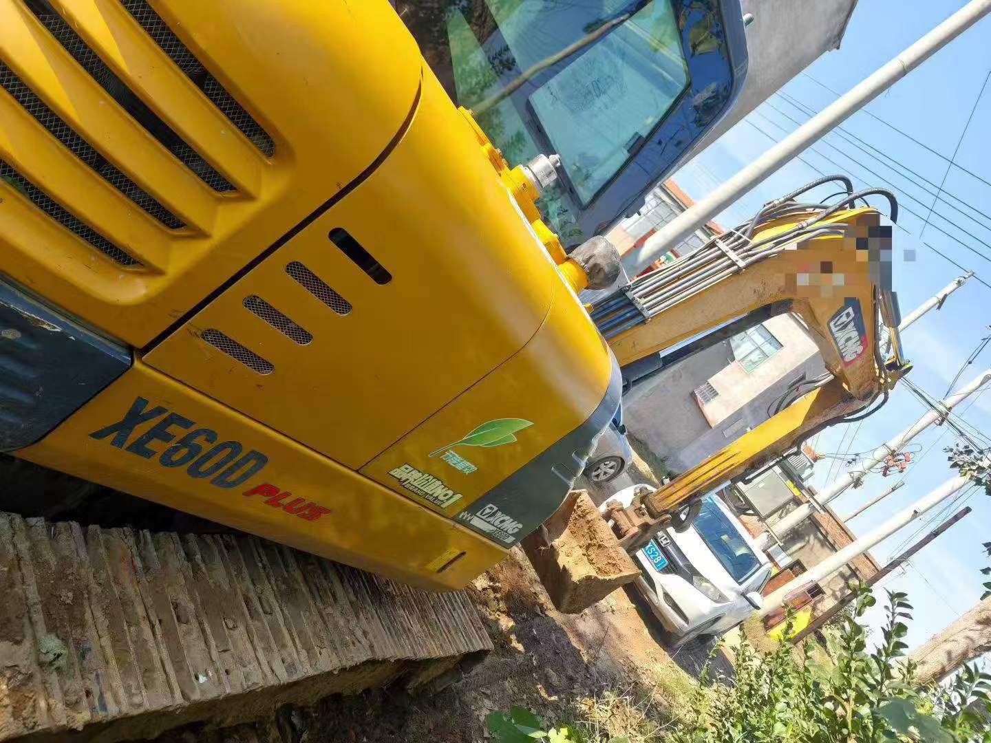 Buy XCMG XE60 Used Excavator / 8