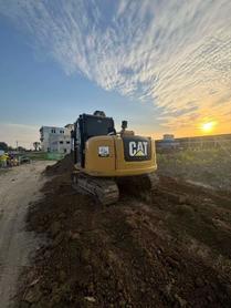 Buy Caterpillar 320E Used Excavator / 4 Buy Caterpillar 320E Used Excavator / 4