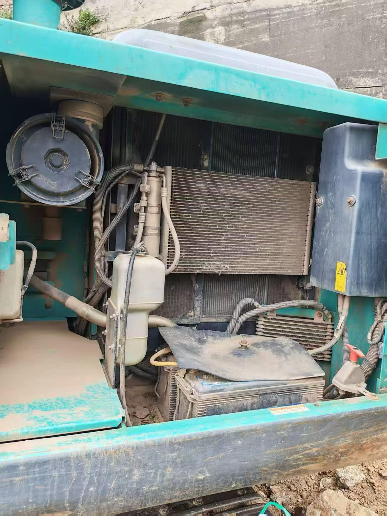Buy Kobelco SK140 Used Excavator / 2