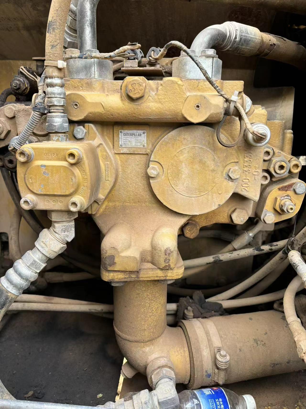 Buy Caterpillar 320A Used Excavator / 2 Buy Caterpillar 320A Used Excavator / 2
