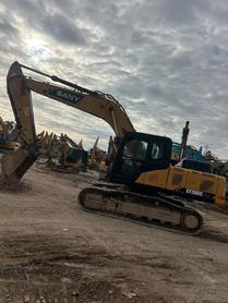 Buy Sany SY200C Used Excavator / 2 Buy Sany SY200C Used Excavator / 2