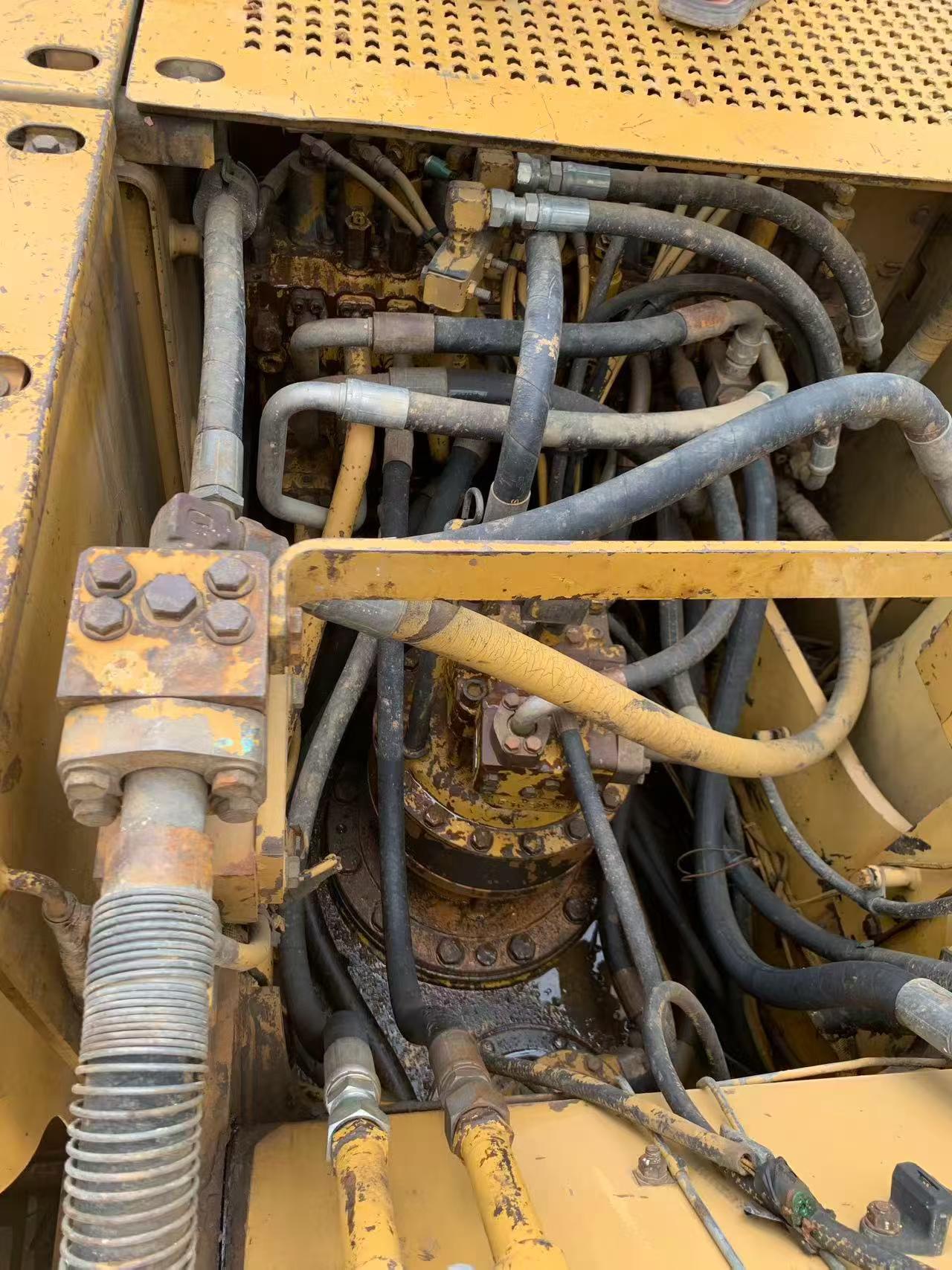 Buy Caterpillar 320C Used Excavator / 3 Buy Caterpillar 320C Used Excavator / 3