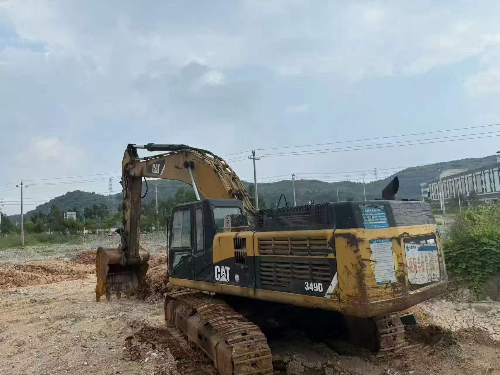 Buy Caterpillar 349E Used Excavator / 2 Buy Caterpillar 349E Used Excavator / 2