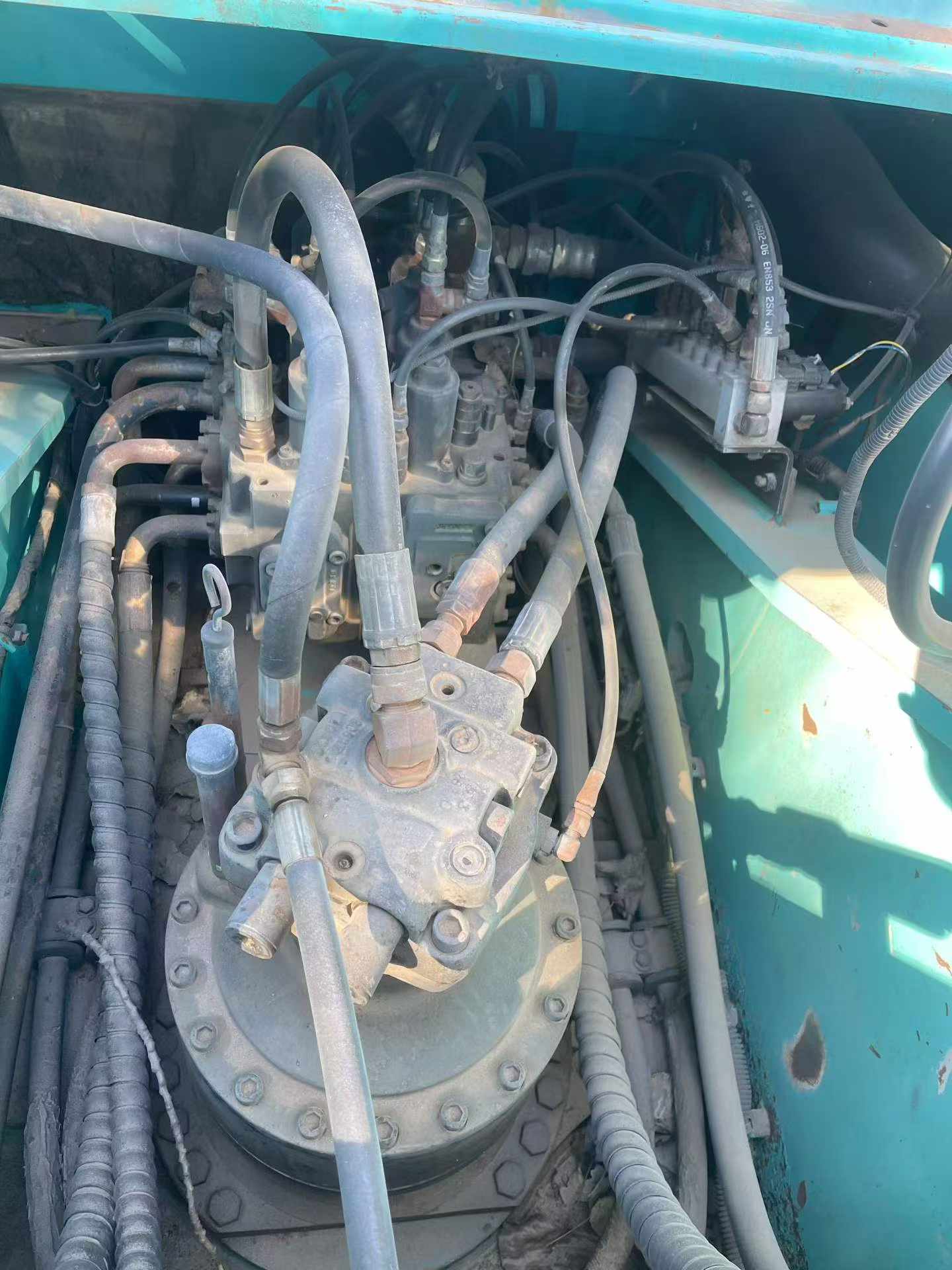 Buy Kobelco SK260 Used Excavator / 8 Buy Kobelco SK260 Used Excavator / 8