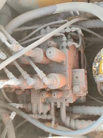 Buy Hyundai R210-7 Used Excavator / 7 Buy Hyundai R210-7 Used Excavator / 7