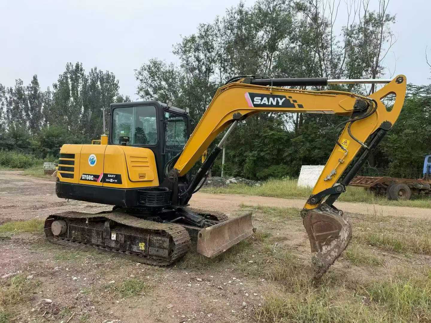 Buy Sany SY60 Used Excavator / 1