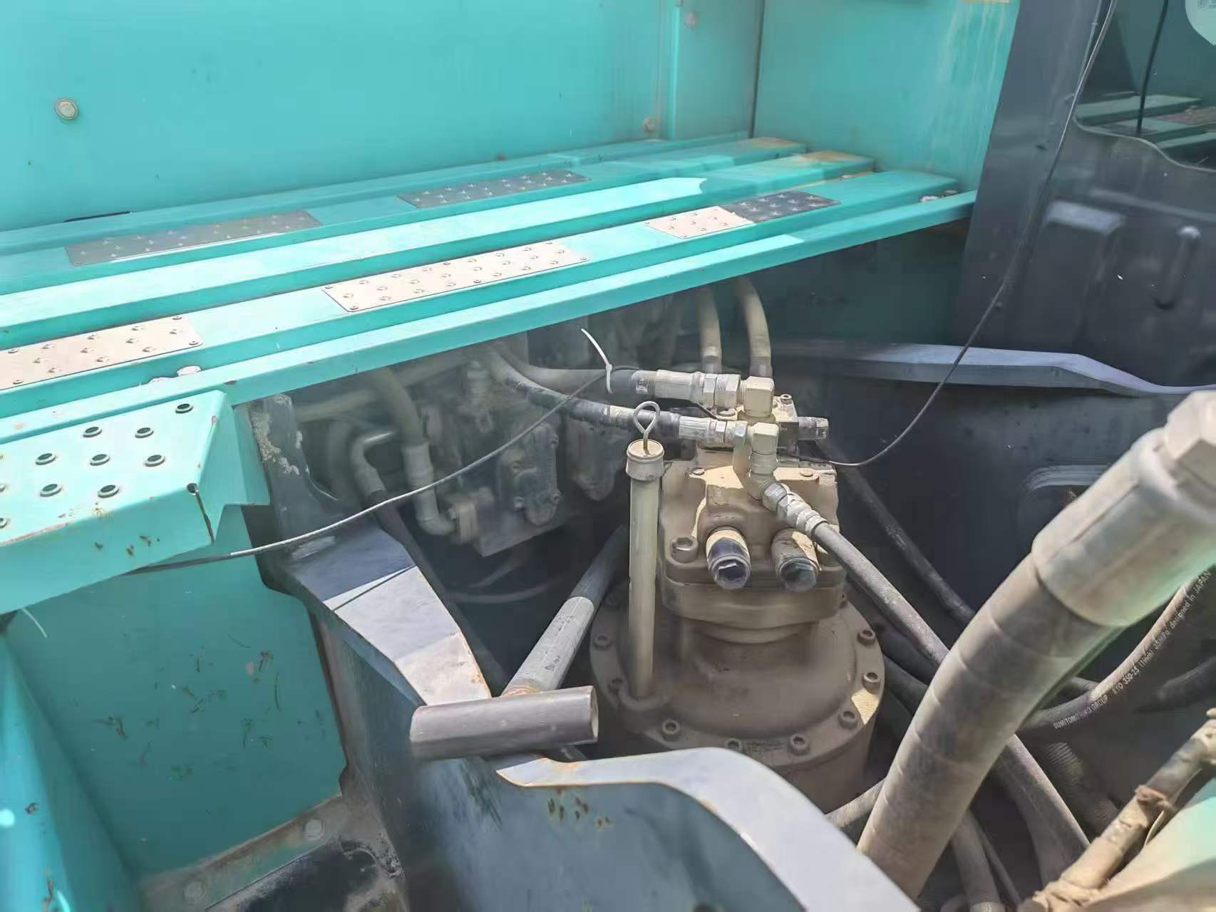 Buy Kobelco SK260 Used Excavator / 5 Buy Kobelco SK260 Used Excavator / 5