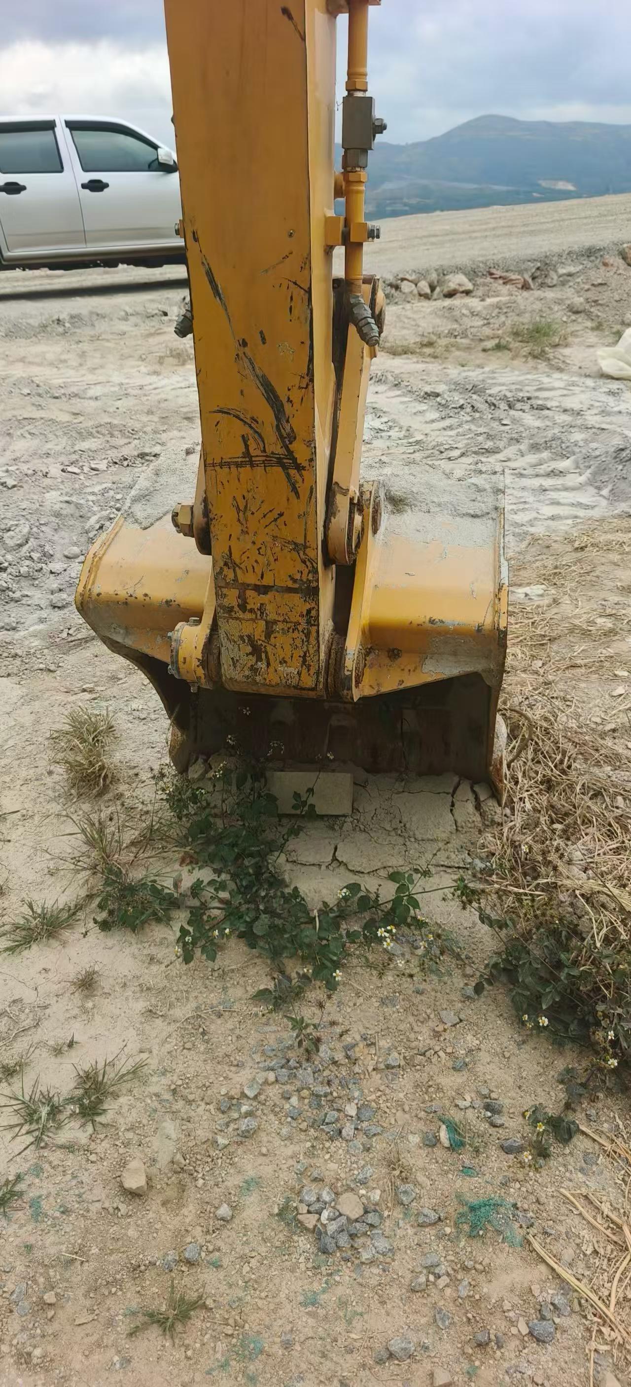 Buy Kato 100NS-N Used Excavator / 7