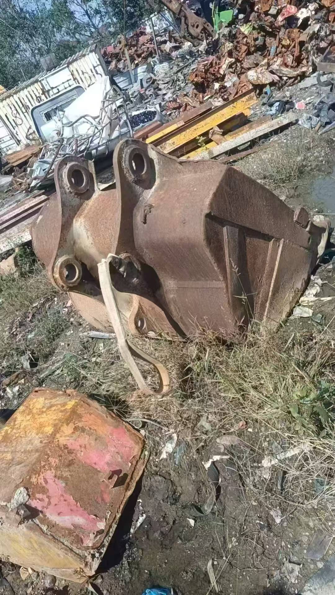 Buy Sany SY215C Used Excavator / 3