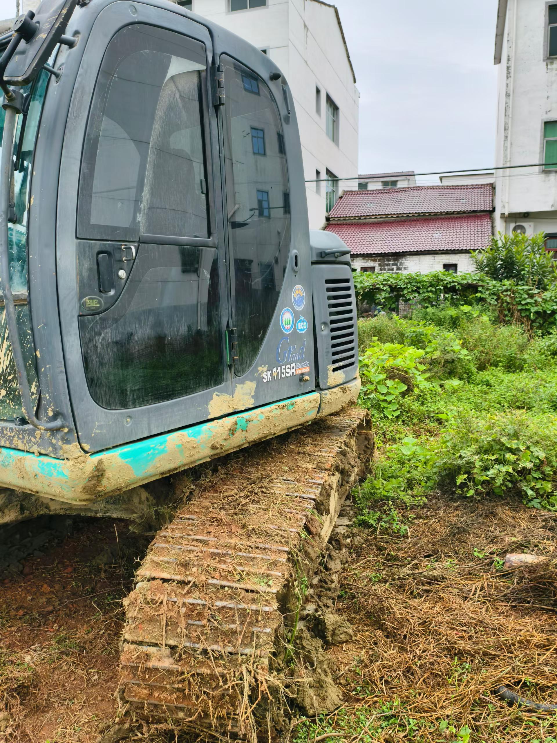 Buy Kobelco SK115SR Used Excavator / 6 Buy Kobelco SK115SR Used Excavator / 6