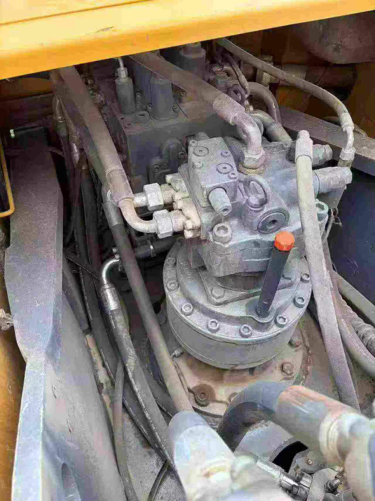 Buy XCMG XE270DK Used Excavator / 3 Buy XCMG XE270DK Used Excavator / 3