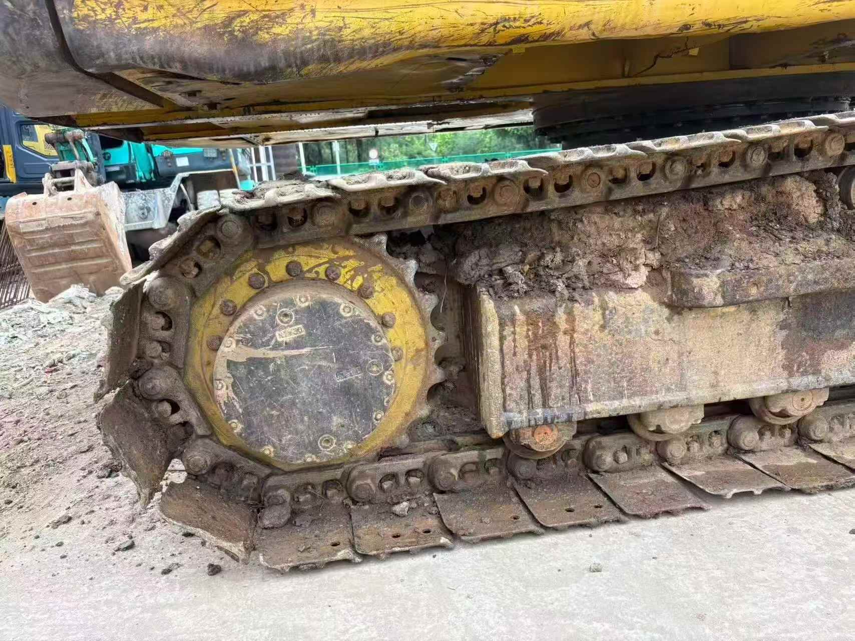 Buy Komatsu PC130-8 Used Excavator / 8 Buy Komatsu PC130-8 Used Excavator / 8