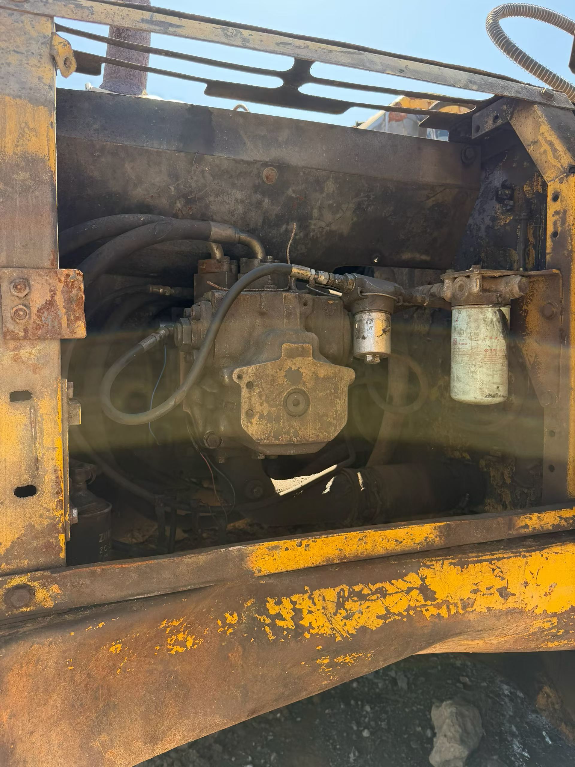 Buy Komatsu PC200-7 Used Excavator / 3 Buy Komatsu PC200-7 Used Excavator / 3