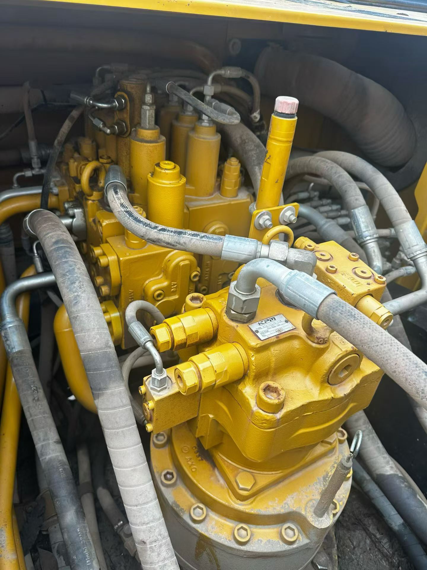 Buy Sany SY255H Used Excavator / 9 Buy Sany SY255H Used Excavator / 9