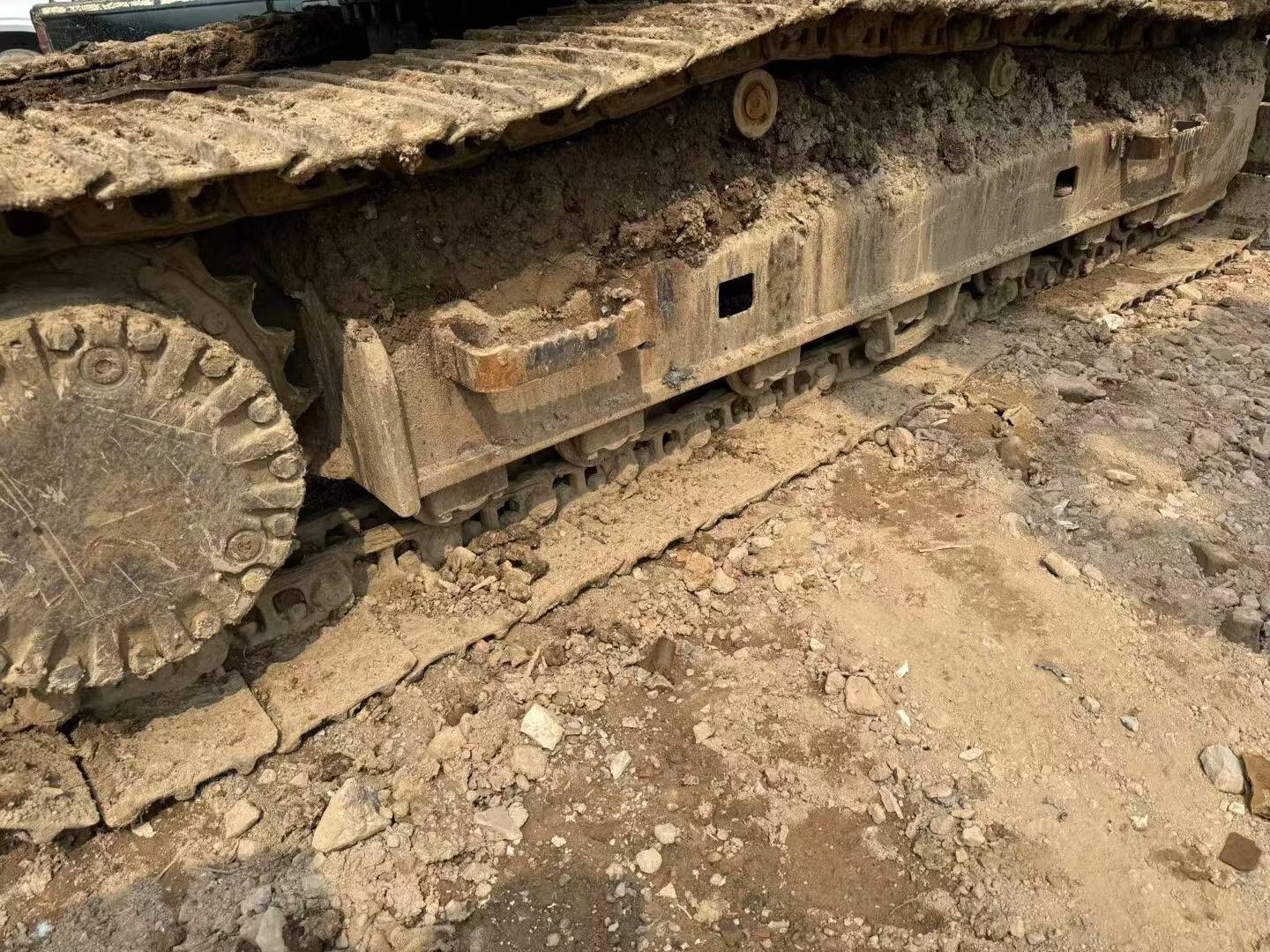 Buy Caterpillar 320D Used Excavator / 4