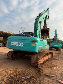 Buy Kobelco SK260 Used Excavator / 2 Buy Kobelco SK260 Used Excavator / 2
