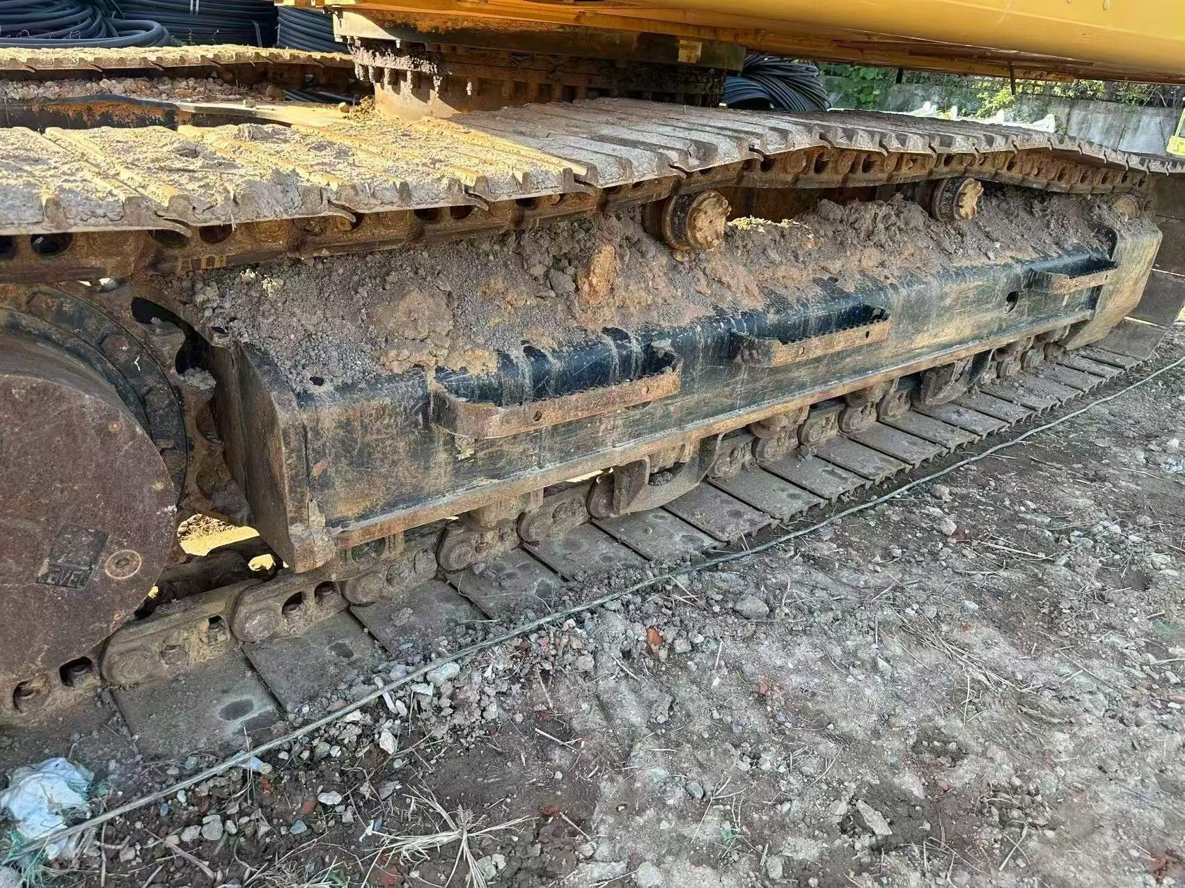 Buy Caterpillar 323 Used Excavator / 1