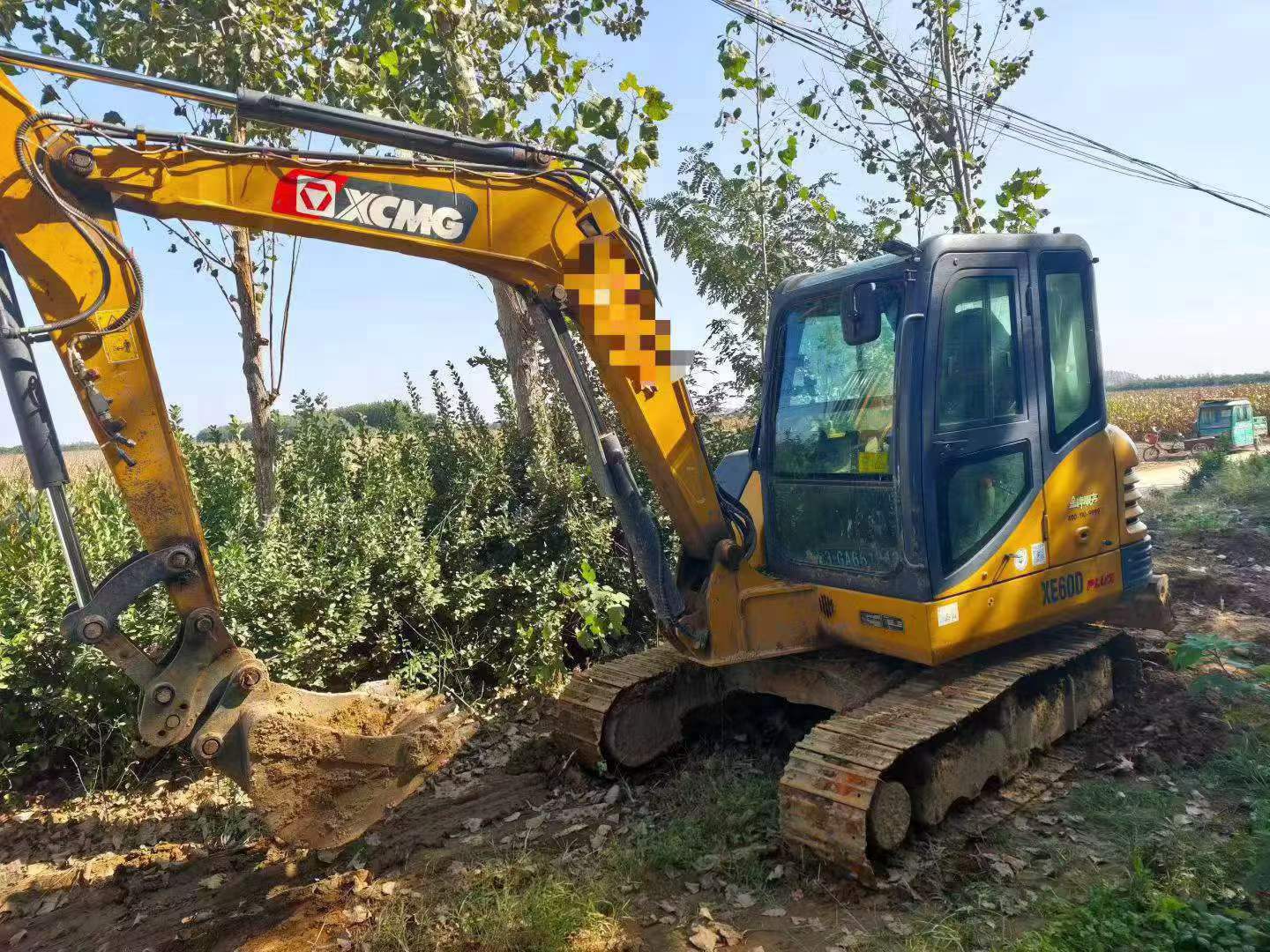Buy XCMG XE60 Used Excavator / 4