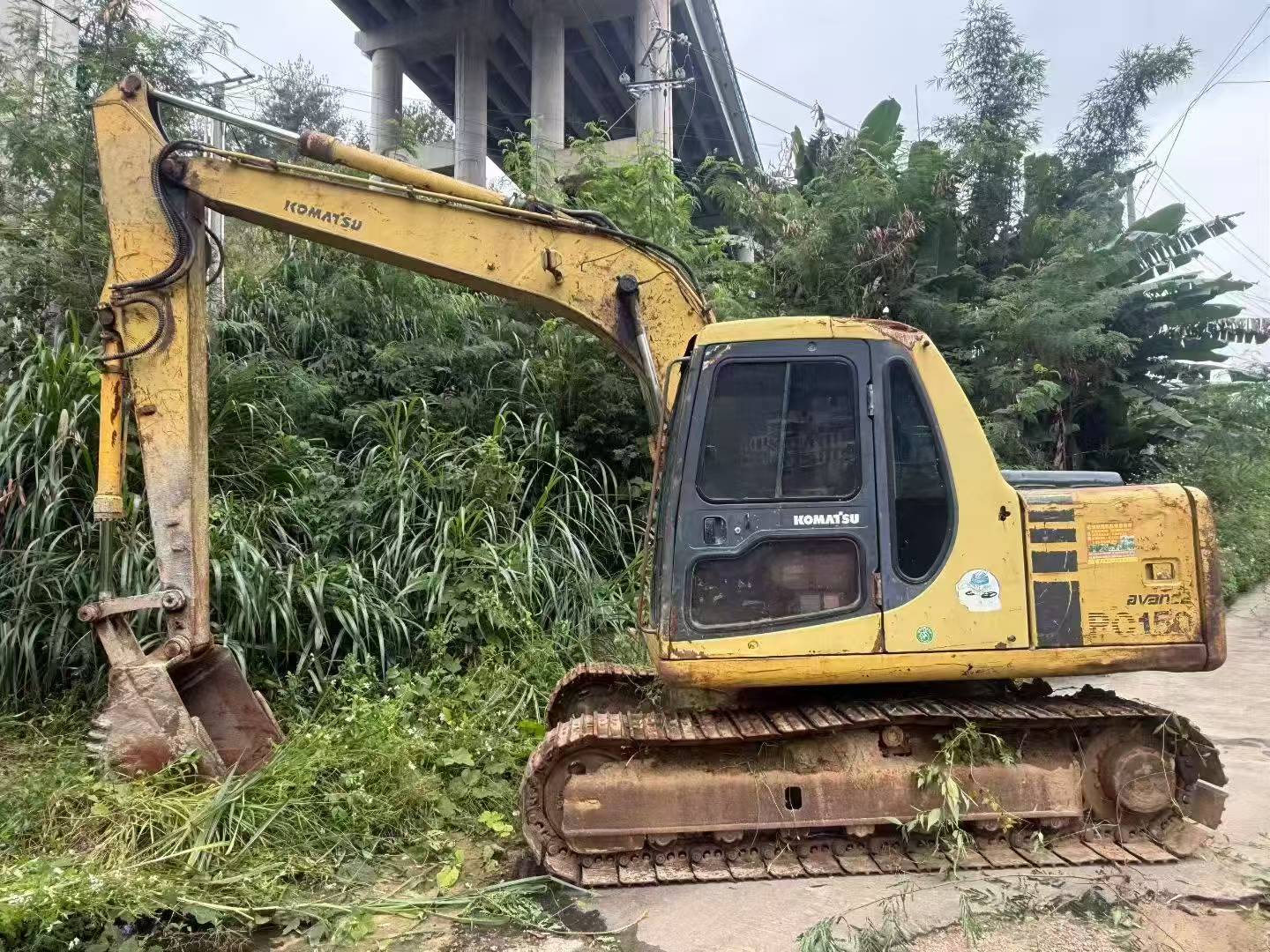 Buy Komatsu PC120-6 Used Excavator / 2 Buy Komatsu PC120-6 Used Excavator / 2