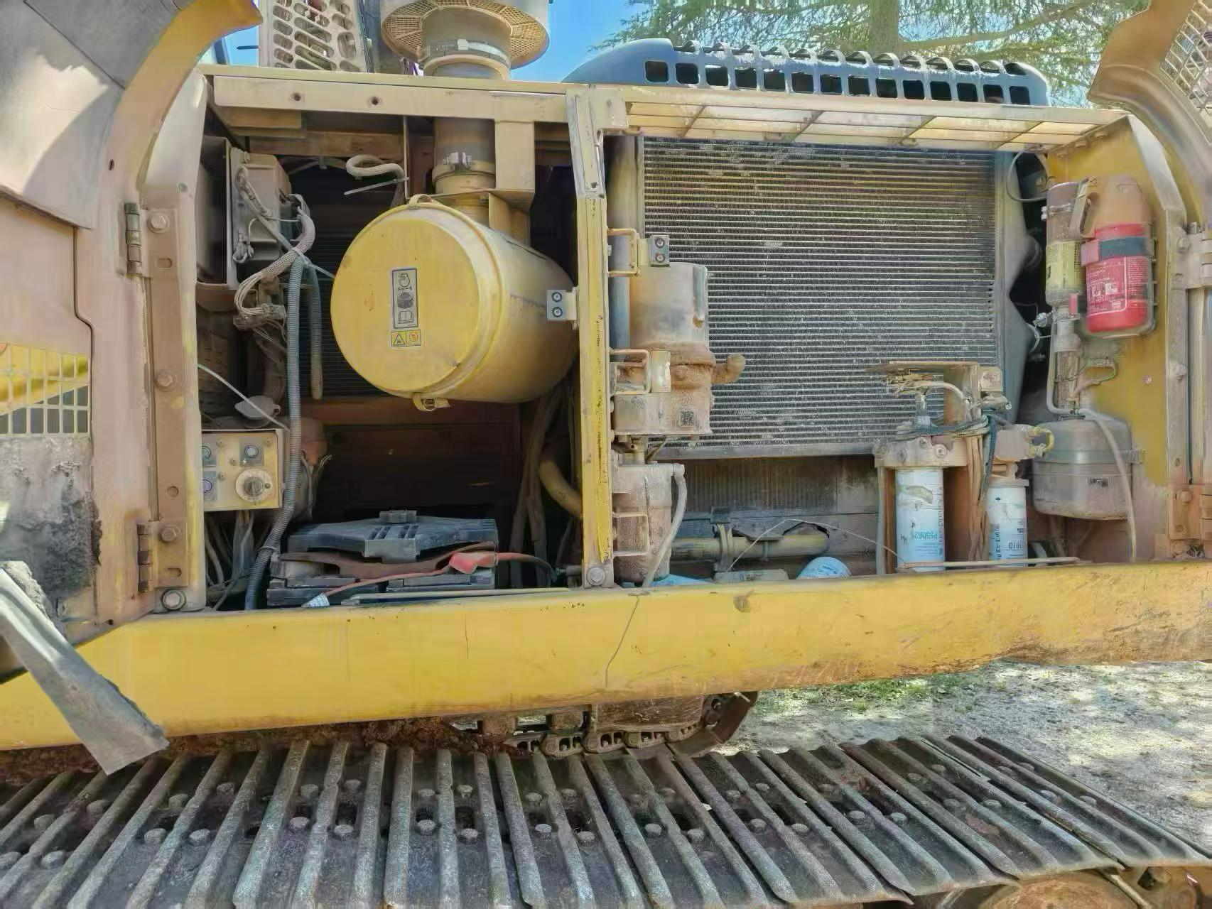 Buy Caterpillar 329DL Used Excavator / 6 Buy Caterpillar 329DL Used Excavator / 6