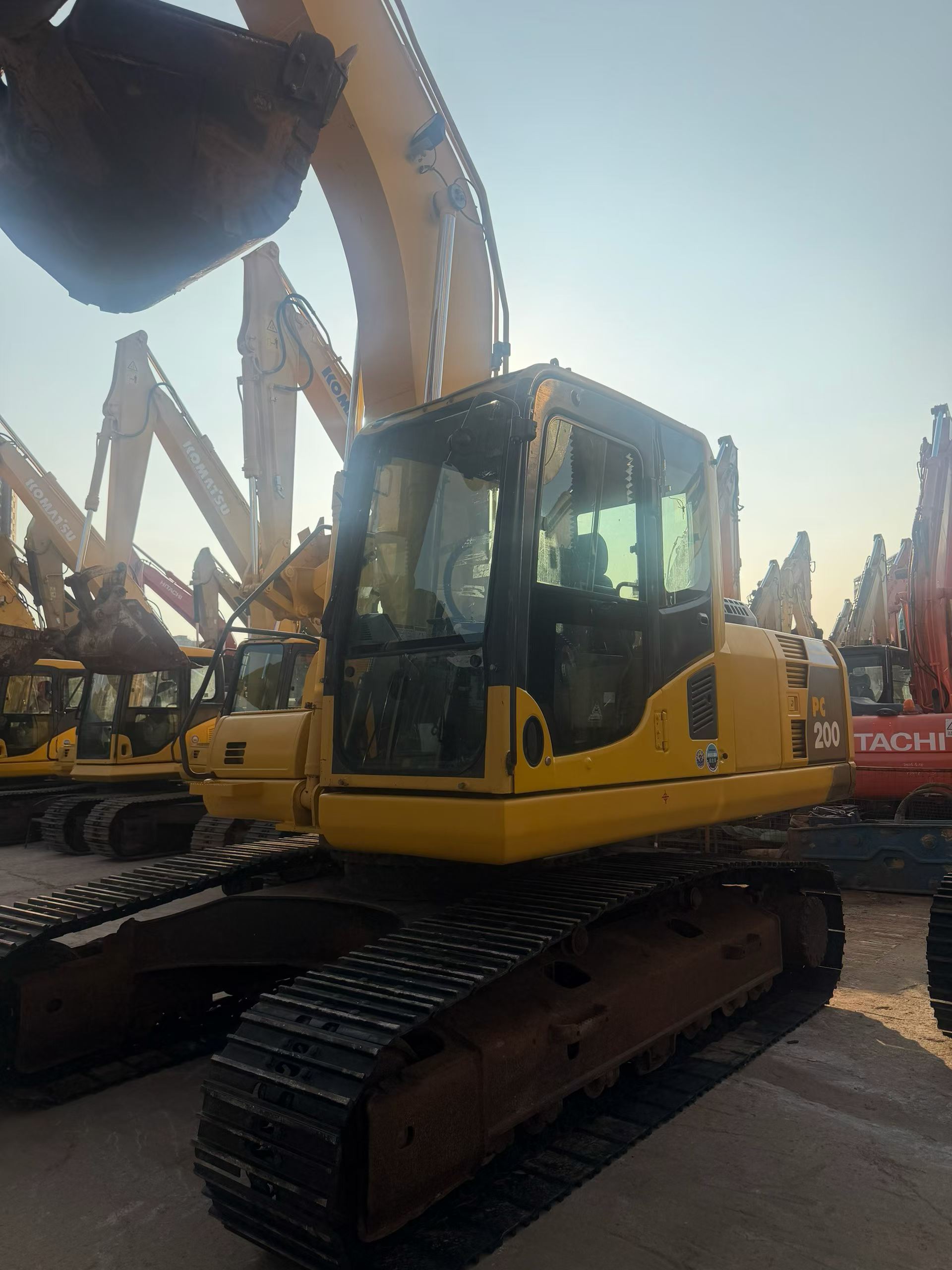 Buy Komatsu PC200-8N1 Used Excavator / 5 Buy Komatsu PC200-8N1 Used Excavator / 5