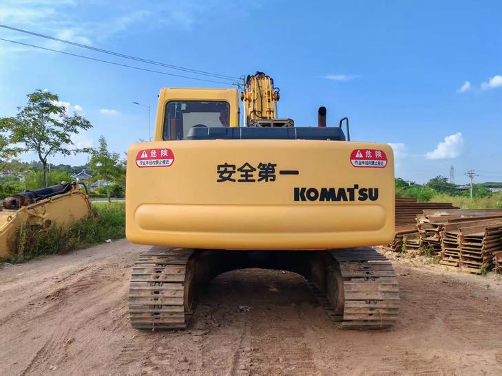 Buy Komatsu PC120-6E Used Excavator / 1